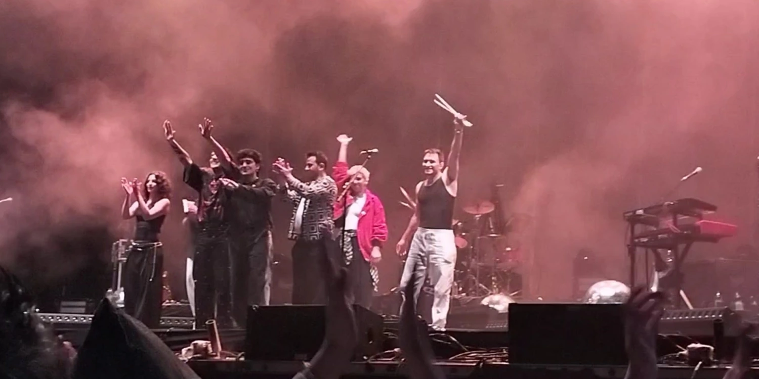 İzmir Arena DKTT konser kapanış